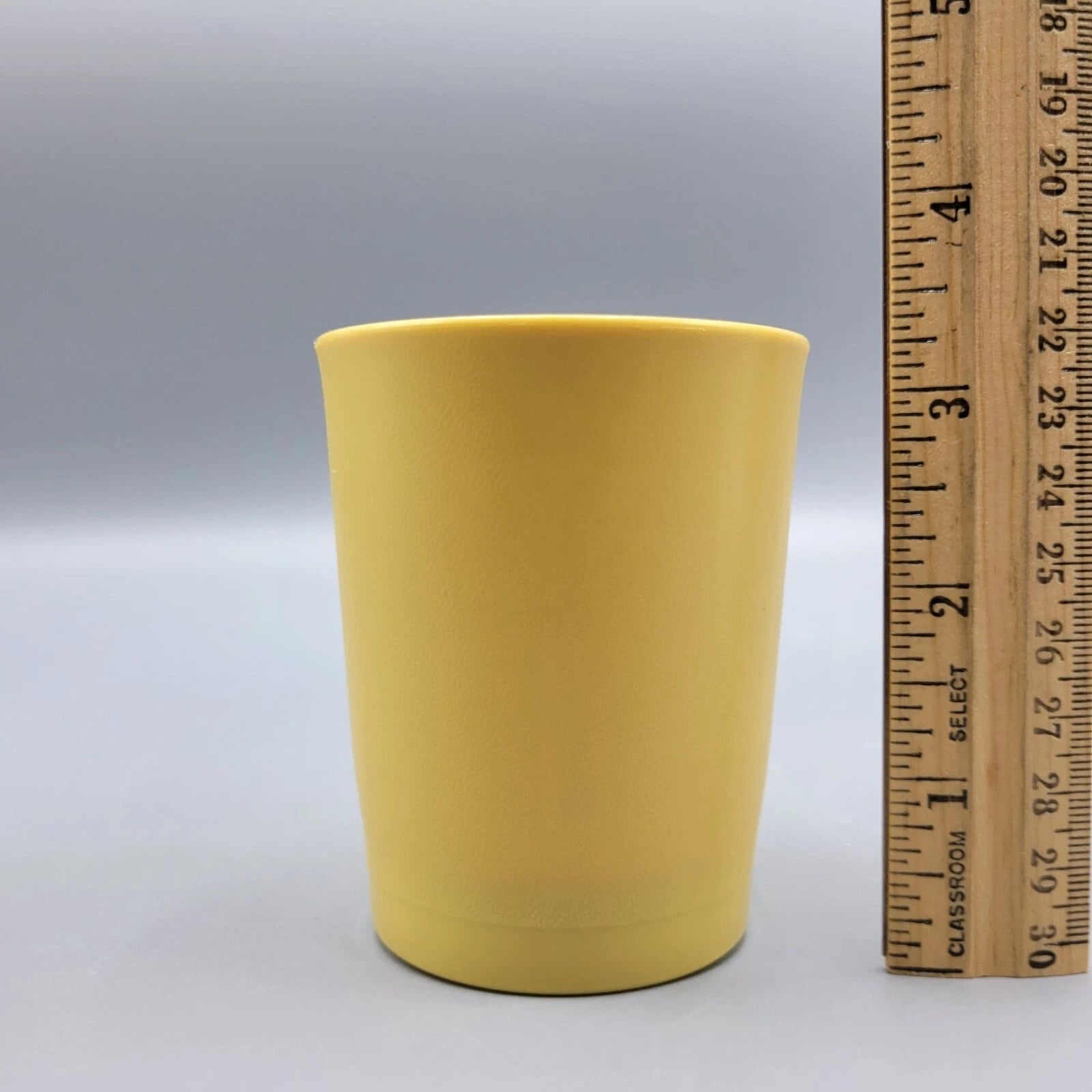 Vintage MCM Tupperware Gold Yellow Plastic Drinking Cups Set Of 6 Made In USA | eBay
