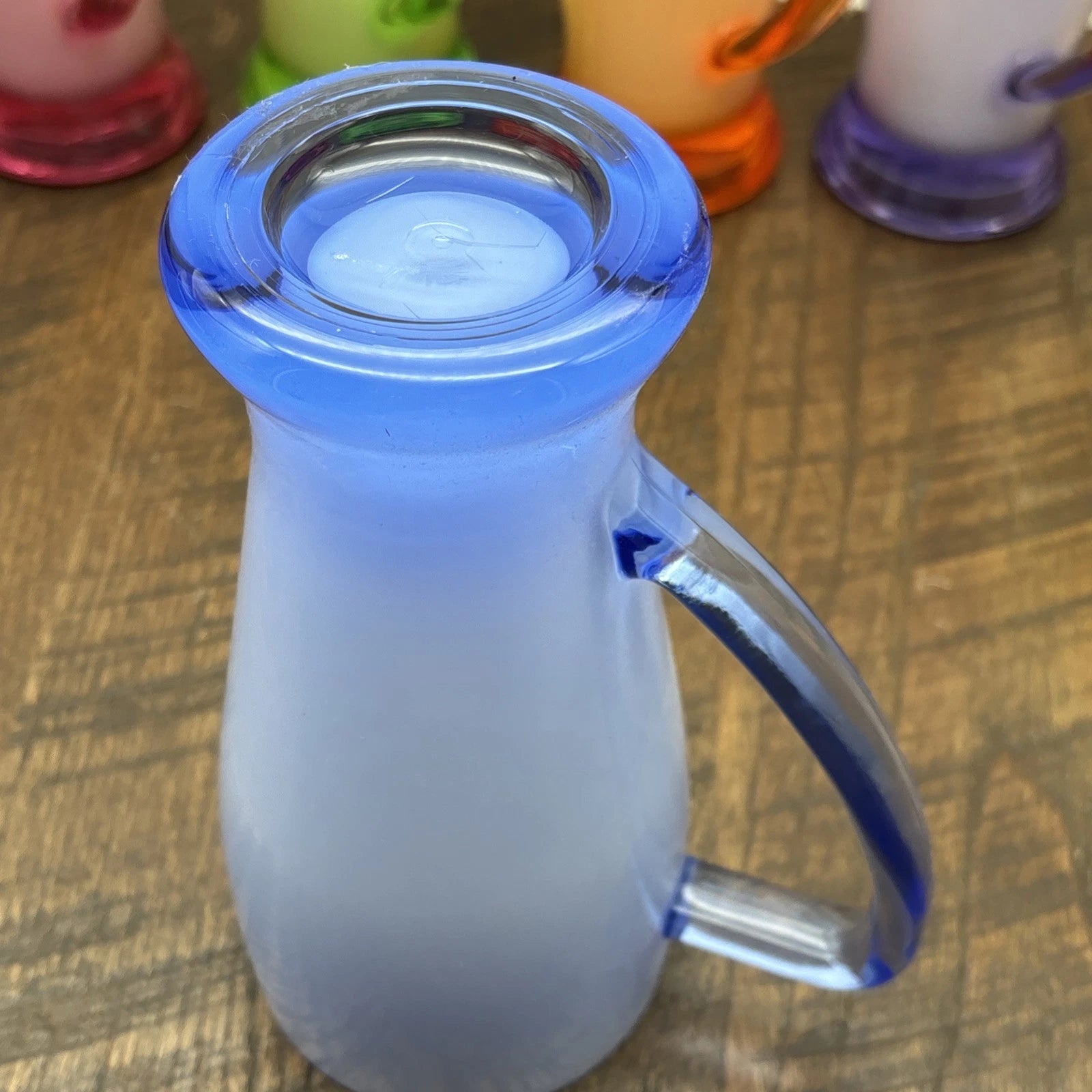 Six 7” Colorful 20 ounce drinking mugs Well made plastic looks like glass | eBay