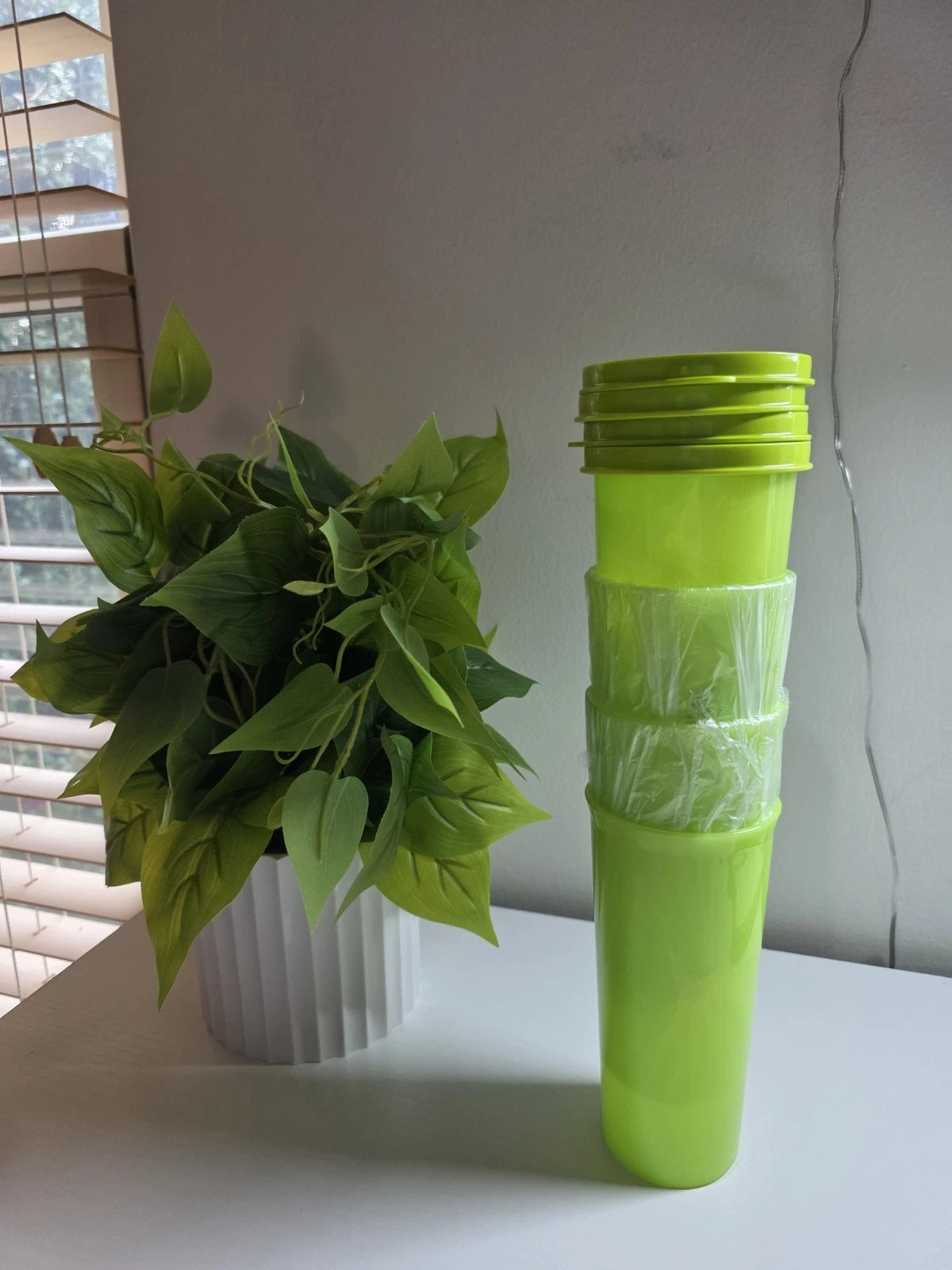 Tupperware 12 oz./350 mL Tumblers Set Of 4 with Seals | eBay