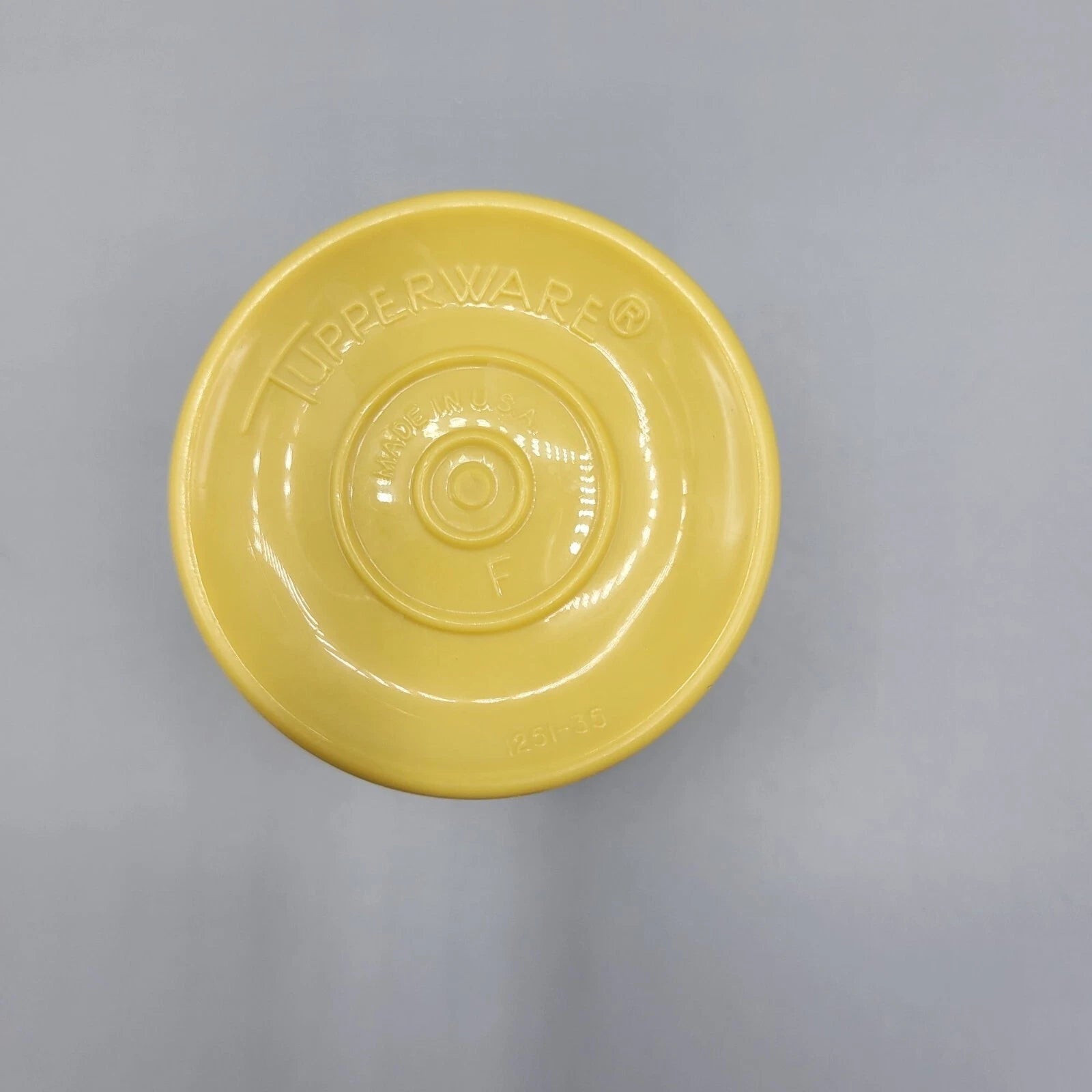 Vintage MCM Tupperware Gold Yellow Plastic Drinking Cups Set Of 6 Made In USA | eBay