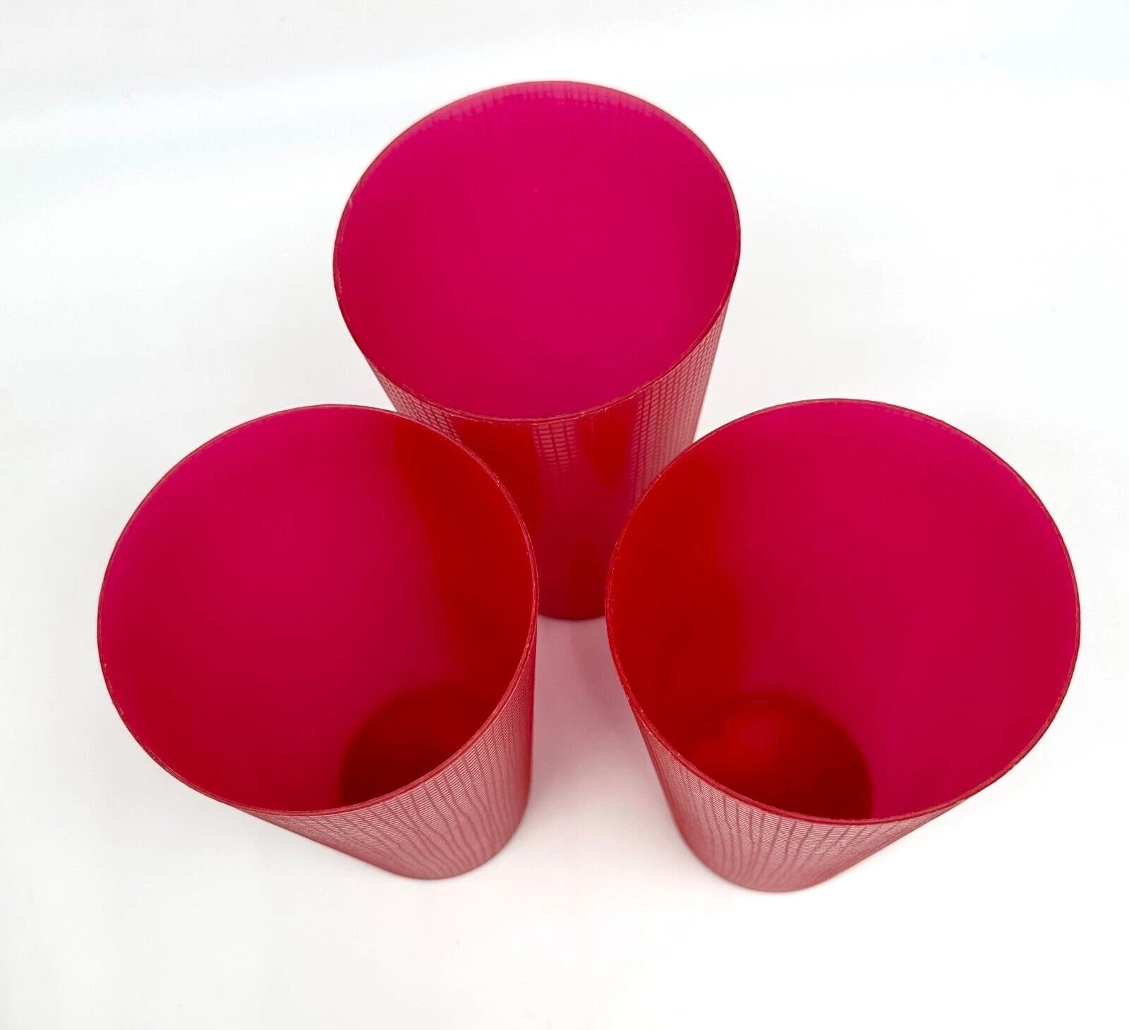 🥤 Set of 3 Red Plastic Drinking Tumblers, Cross-Hatch Pattern 6" x 3.5" | eBay