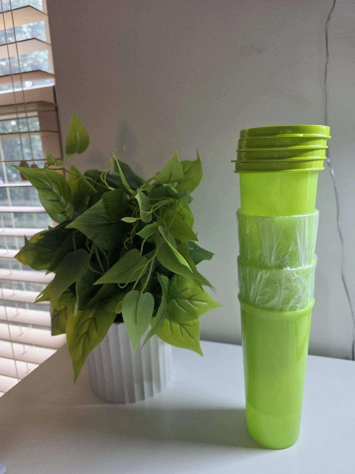 Tupperware 12 oz./350 mL Tumblers Set Of 4 with Seals | eBay