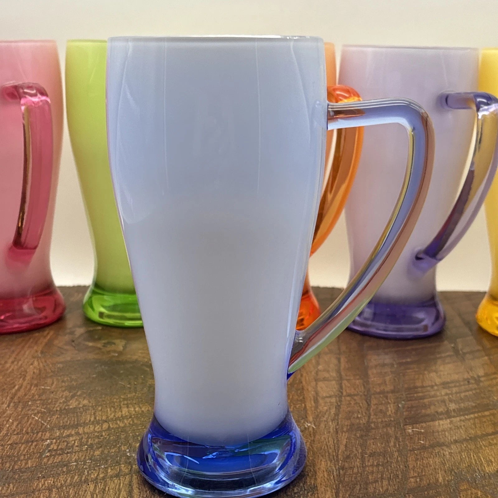 Six 7” Colorful 20 ounce drinking mugs Well made plastic looks like glass | eBay