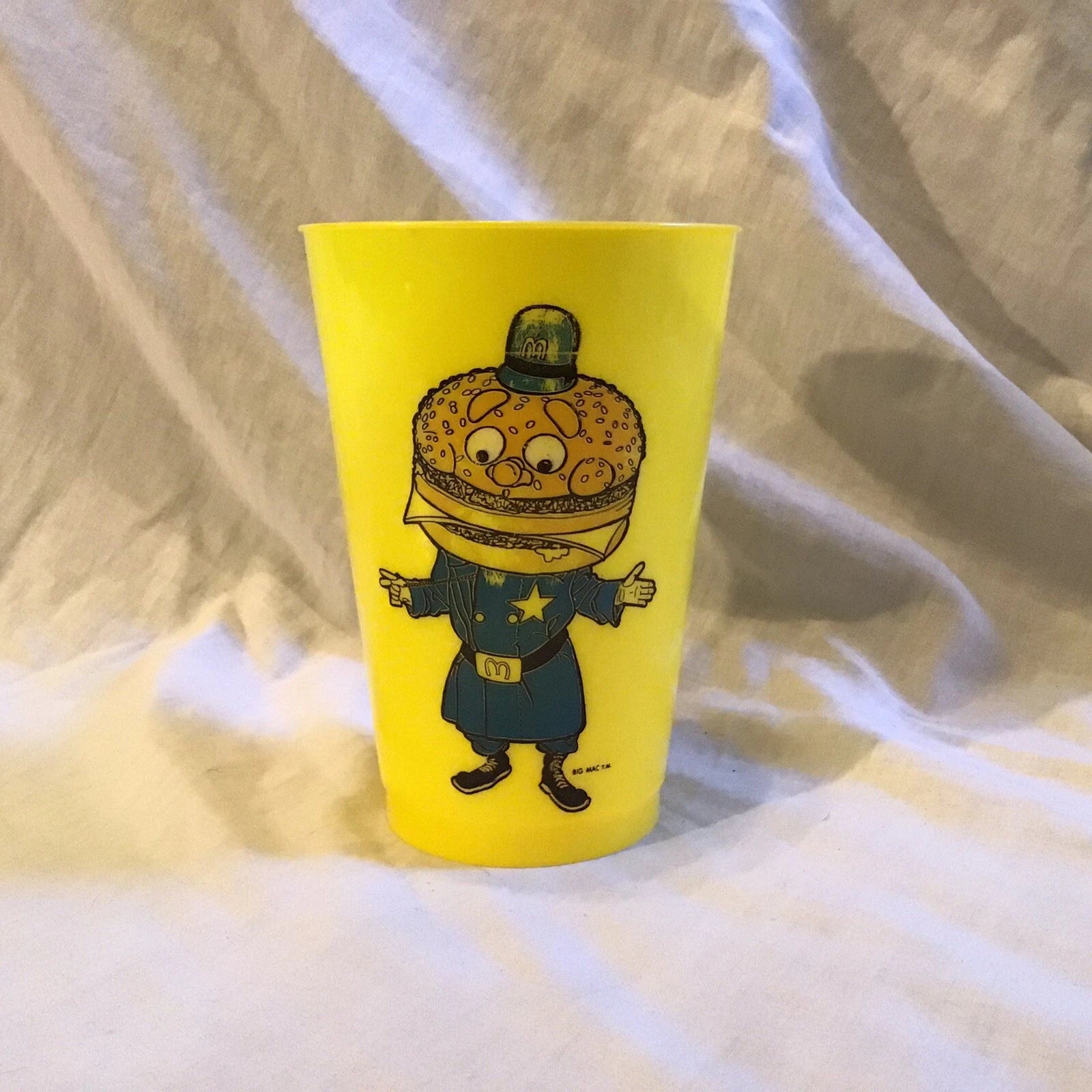 McDonald's Plastic Mealtime Plates Set Of 4 Plus 6 Plastic Drinking Glasses 1978 | eBay
