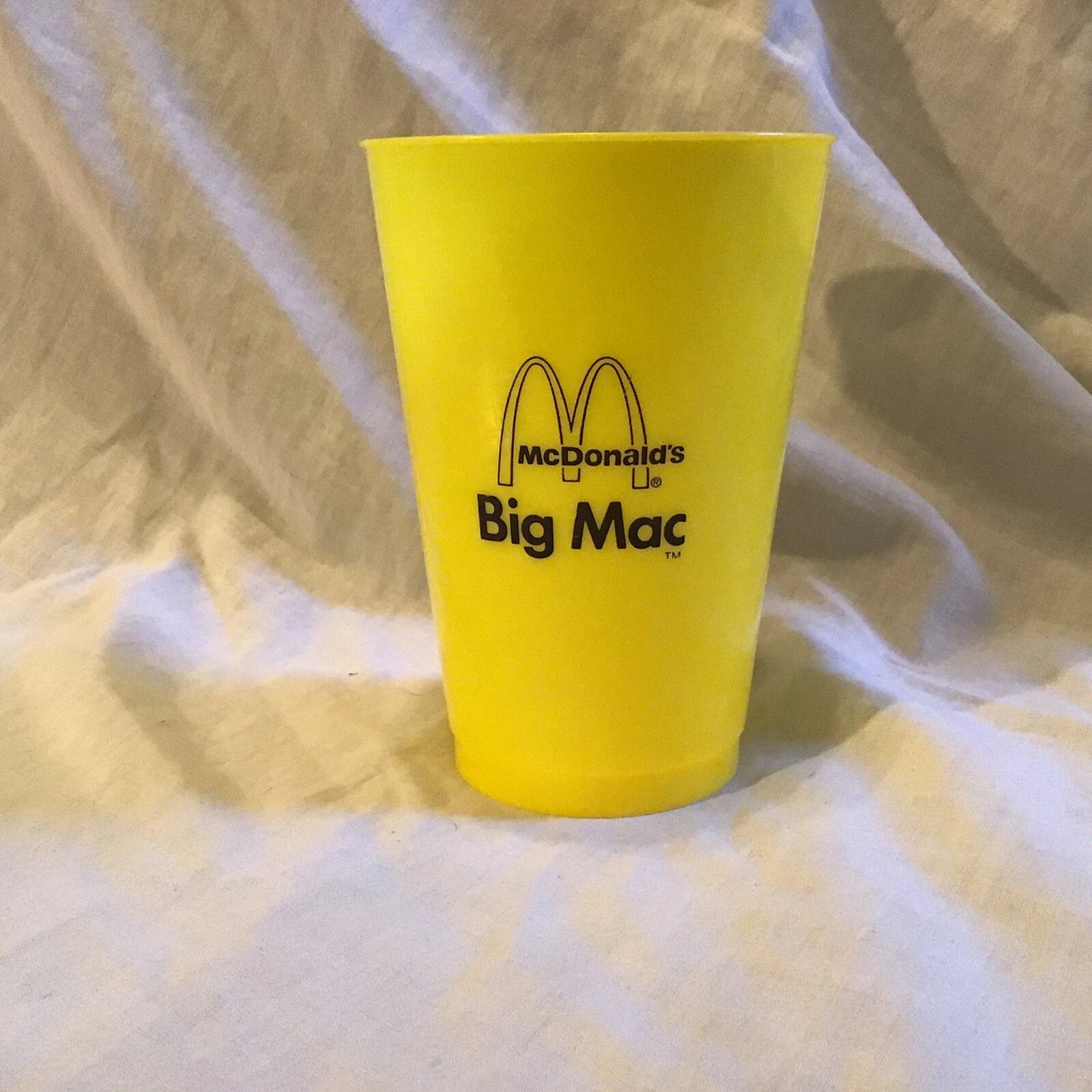 McDonald's Plastic Mealtime Plates Set Of 4 Plus 6 Plastic Drinking Glasses 1978 | eBay