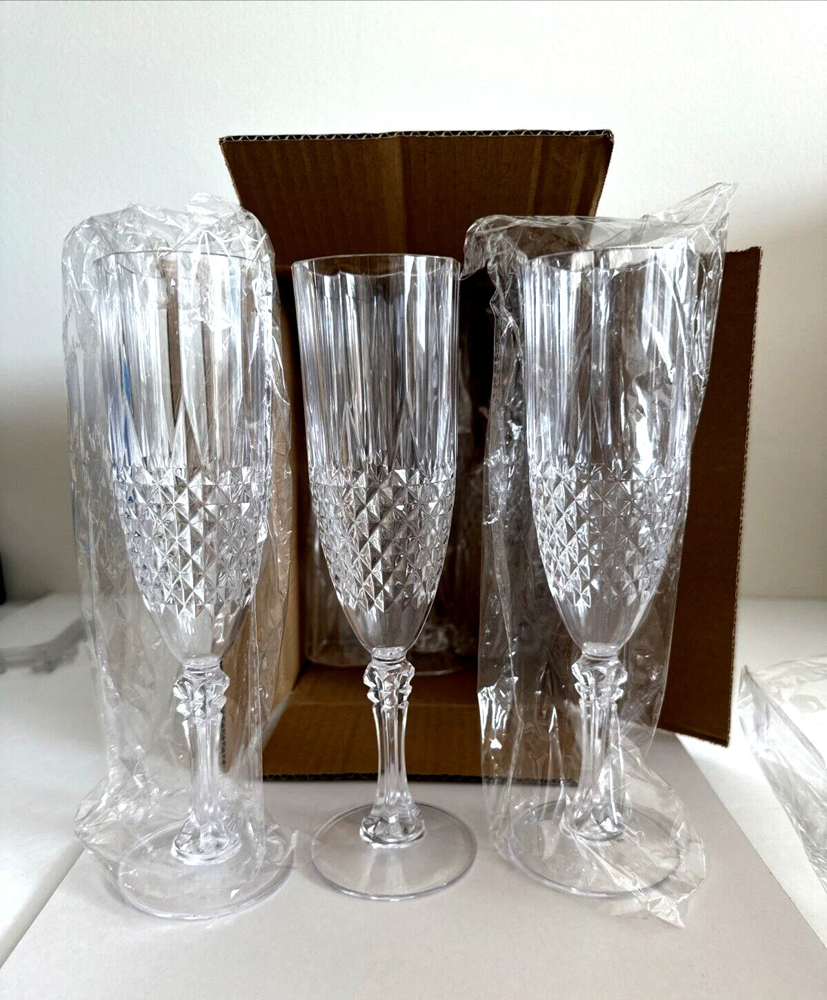 Box of 6 Plastic Champagne Flutes 8 oz. Holiday Party Drink Crystal Cut Glasses | eBay