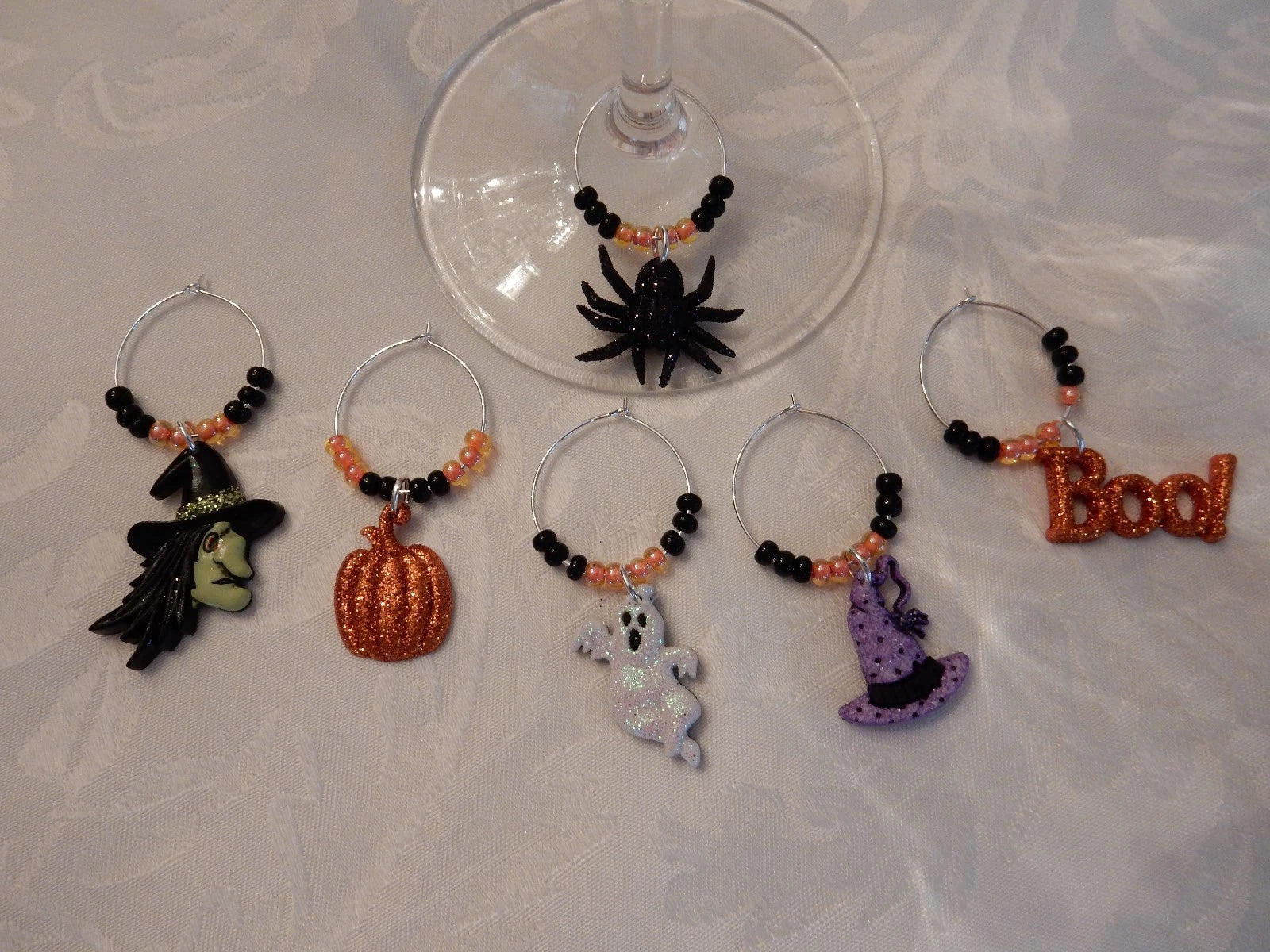 "HALLOWEEN GLITTER "Set of 6 hand crafted" Wine Glass Charm drink markers | eBay