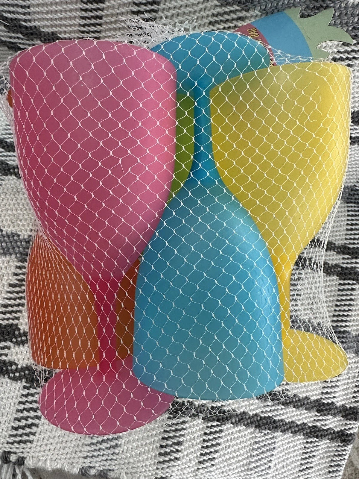 Plastic Wine Glasses Set Of Six In 6 Different Colors Sturdy Outdoor Picnic NEW | eBay